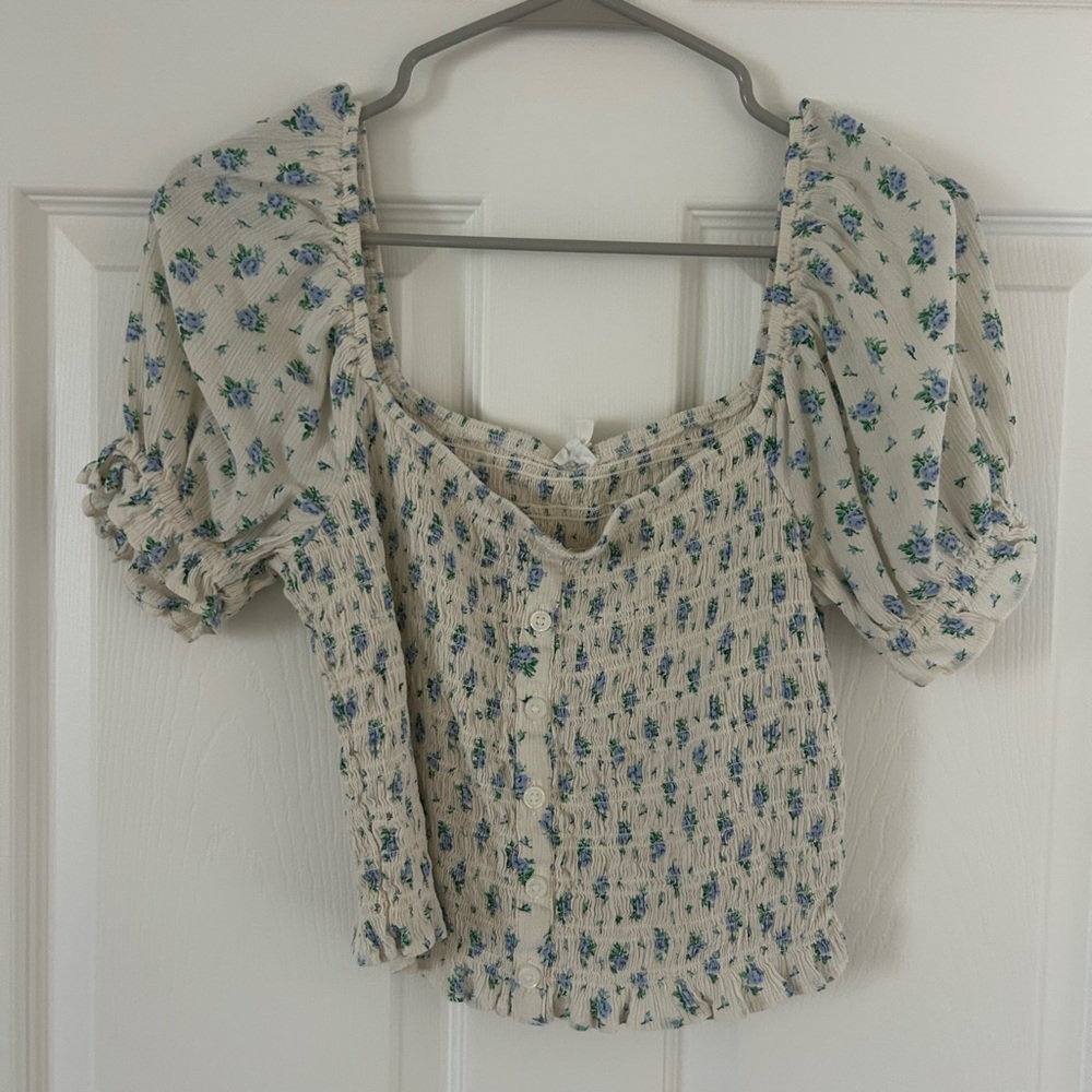 Aerie Cream Ditsy Floral Puff Sleeve Blouse